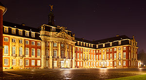 Image of Muenster University at night