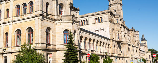 Research Institutes in Germany - An image showing the exterior of the University of Hannover, German